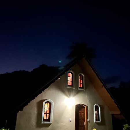 Chale Espaco Raiz De Lumiar โนวาฟริบูร์โก ภายนอก รูปภาพ