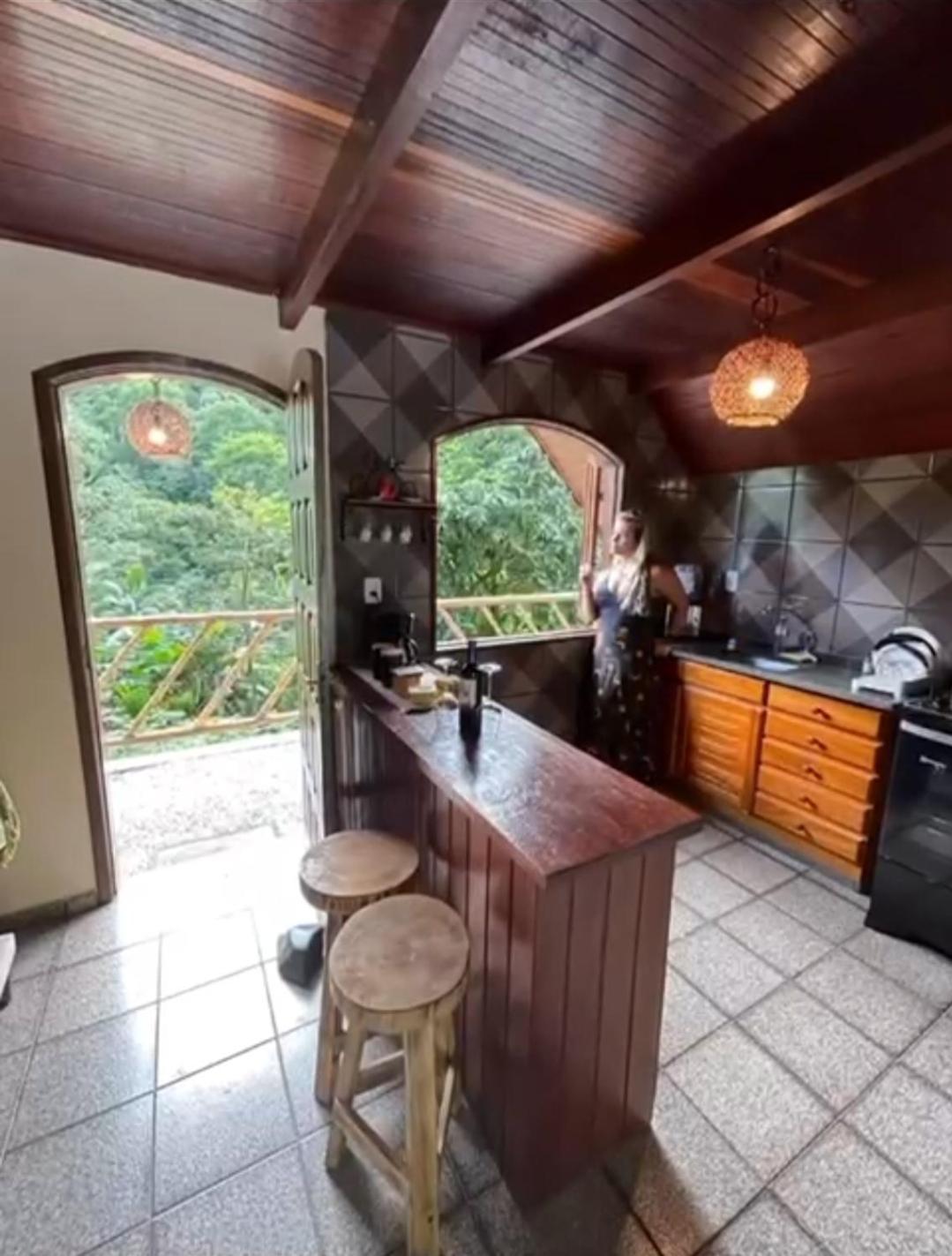 Chale Espaco Raiz De Lumiar โนวาฟริบูร์โก ภายนอก รูปภาพ